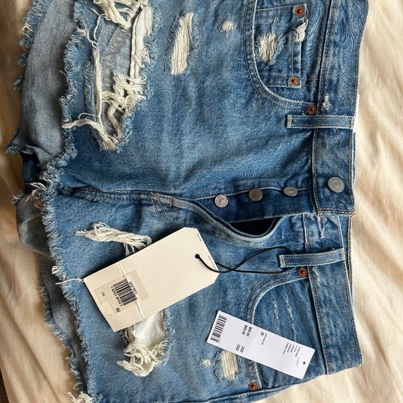 Levi's Pants - NEW W TAGS Levi's 501 shorts